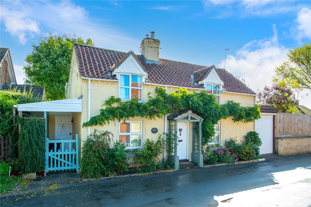 Street, Helpringham, Sleaford... 4 bed detached house £350,000