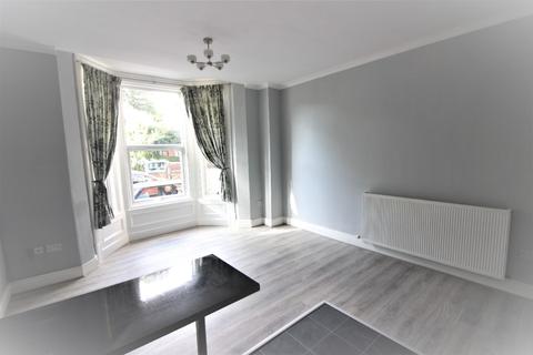 1 bedroom flat to rent - Pilkington Road, Southport, PR8