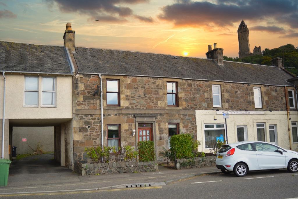 Airthrey Road, Causewayhead, Stirling, FK9 5JR 3 bed terraced house £179,000