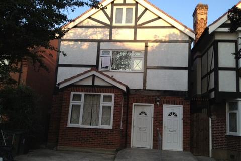 1 bedroom flat to rent, Barley Lane, Goodmayes, Ilford, IG3