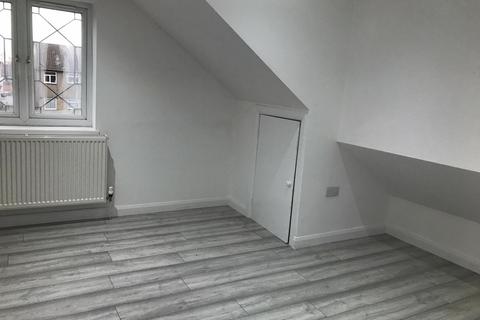 1 bedroom flat to rent, Barley Lane, Goodmayes, Ilford, IG3