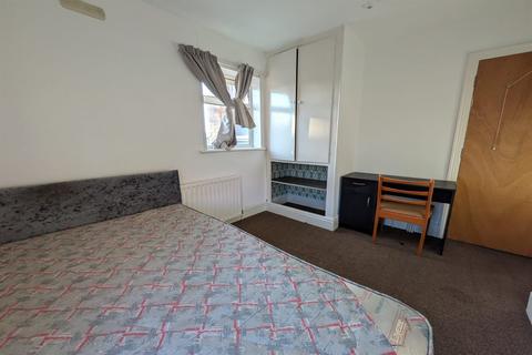 undefined, Station Road (Room 2), Beeston, NG9 2AZ