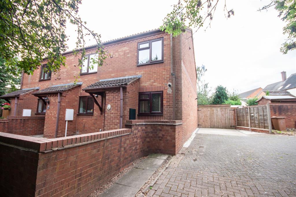Boney Hay Road, Burntwood, WS7 9AL 2 bed end of terrace house £160,000