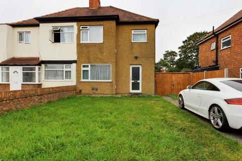 3 bedroom semi-detached house to rent - Hatch Lane, Harmondsworth, West Drayton, UB7