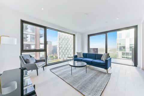 2 bedroom flat to rent, The Modern, Embassy Gardens, London, SW11