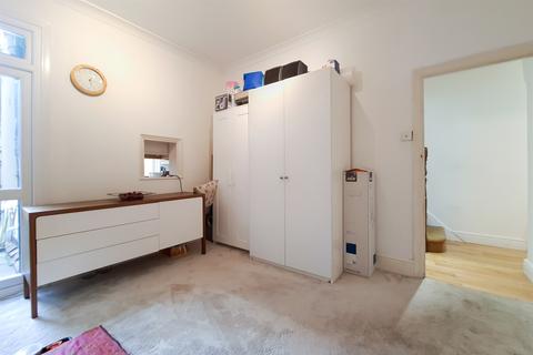 7 Bournemouth Road, London, SW19 3AR