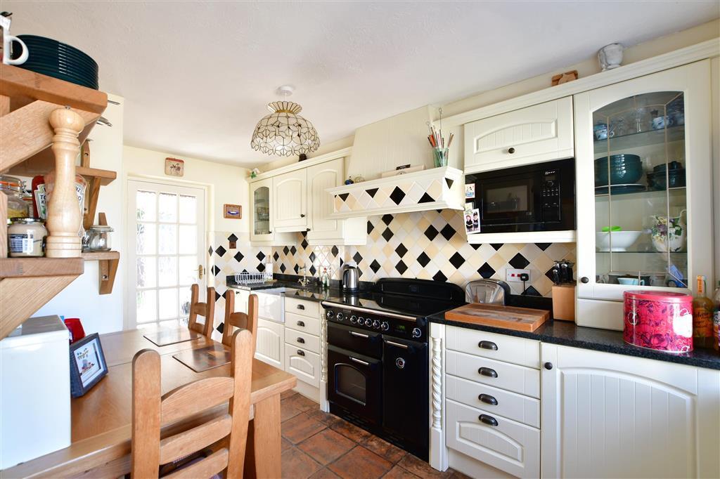 Drift Lane, Bosham, Chichester, West... 2 bed detached bungalow £425,000