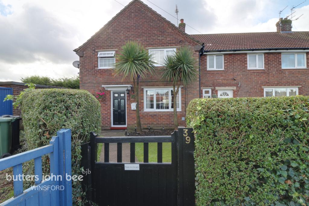Newall Crescent, Winsford 3 bed end of terrace house £160,000