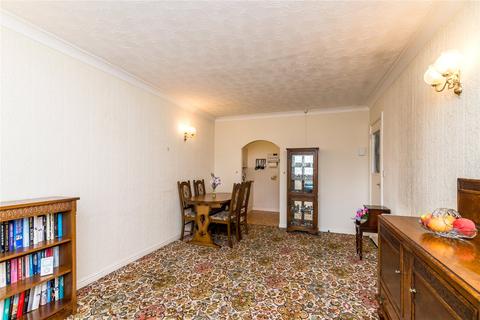 1 bedroom apartment for sale - Grosvenor Park, Pennhouse Avenue, Wolverhampton, West Midlands, WV4