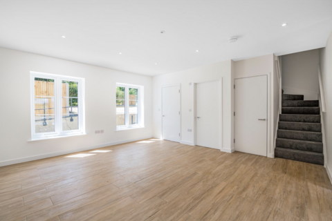 undefined, Mill Hill NW7