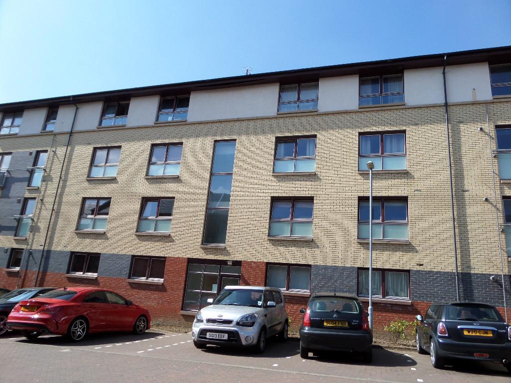 Manresa Place, St. Cross, Glasgow, G4 2 bed flat £1,300 pcm