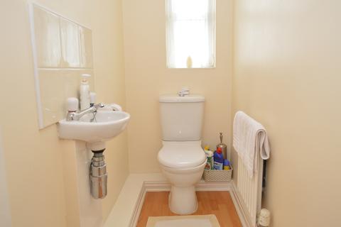 7 Howardian Close, Oldham, OL8 3WE