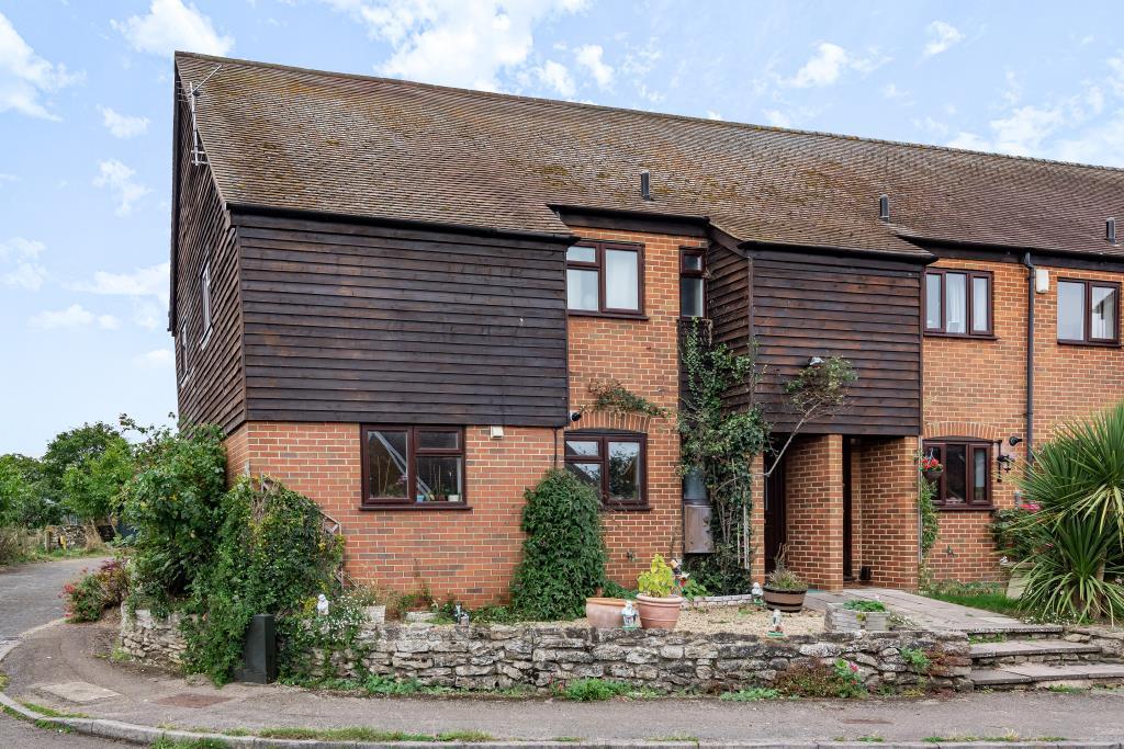 Sutton Wick, Abingdon, OX14 3 bed semidetached house £425,000