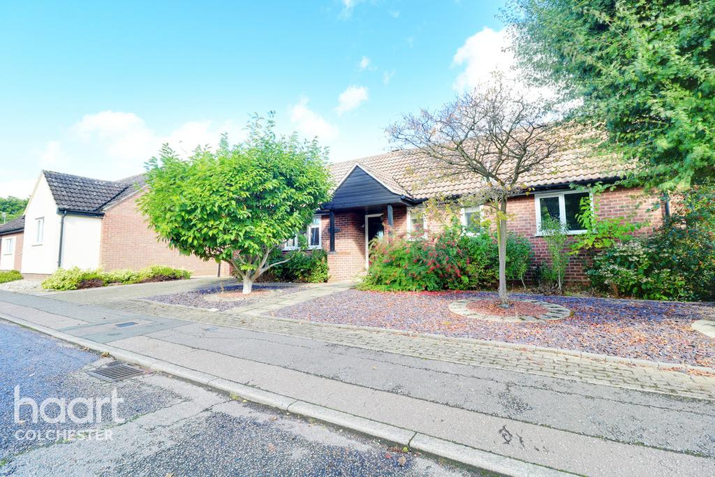 Craven Drive, Colchester 3 bed bungalow £350,000
