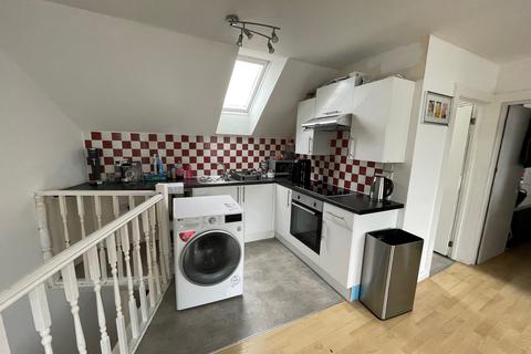 1 bedroom flat for sale - Wyndham Crescent, Cardiff CF11