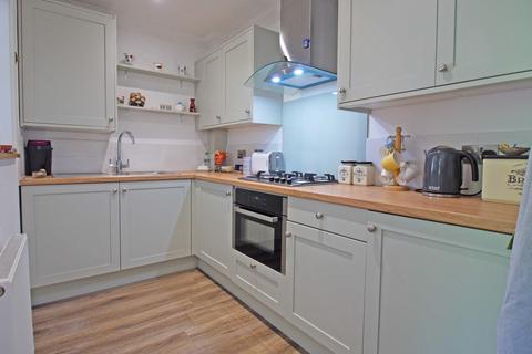 4 Killerton Walk, Exminster, Exeter, EX6 8UH