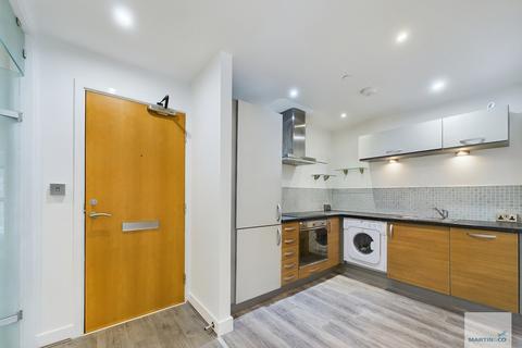 2 bedroom apartment to rent, The Habitat, Woolpack Lane