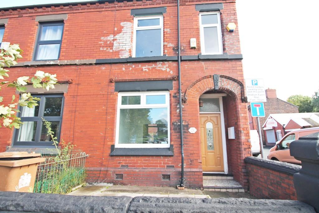 Marshalls Cross Road, St Helens 4 bed end of terrace house £675 pcm