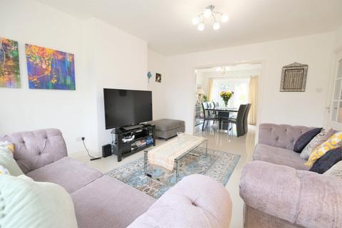 87 Windsor Drive, Orpington, BR6 6HE