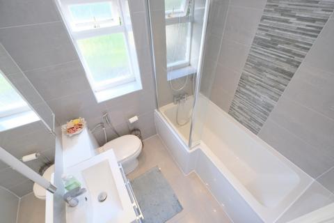 87 Windsor Drive, Orpington, BR6 6HE