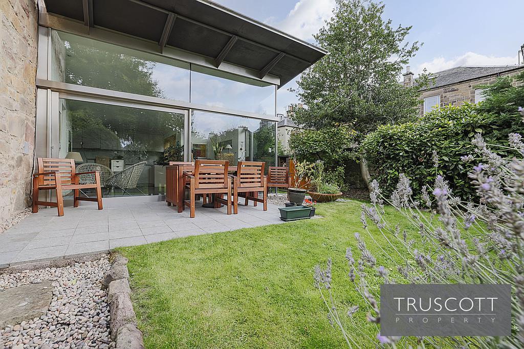 Private South West Facing Patio