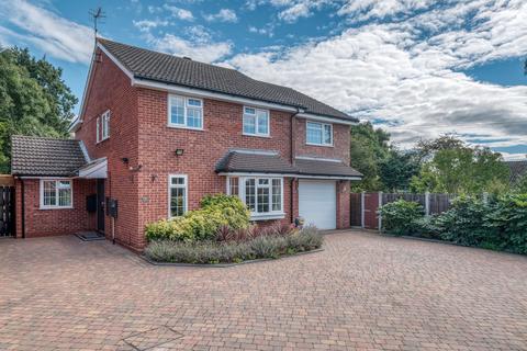 7 Adelaide Close, Kempsey, Worcester, WR5 3SB