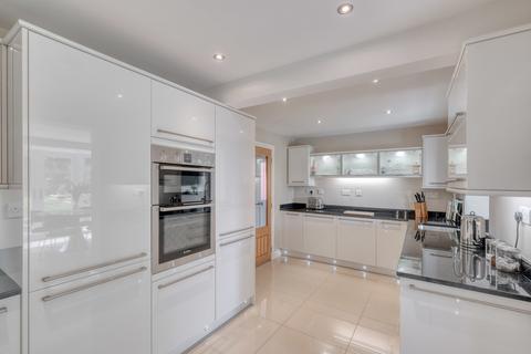 7 Adelaide Close, Kempsey, Worcester, WR5 3SB