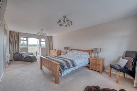 7 Adelaide Close, Kempsey, Worcester, WR5 3SB