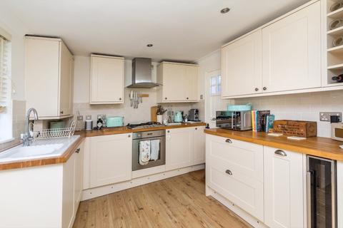 2 bedroom semi-detached house for sale - The Green, Southwick