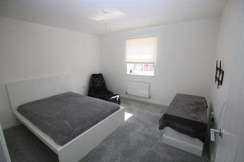 14 Algar Close, Dunmow, CM6 4AF