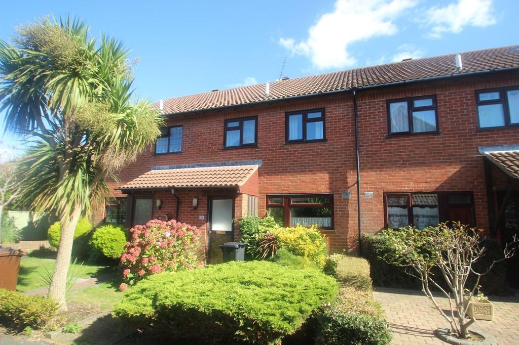 Dinsdale Gardens, Rustington 2 bed terraced house for sale £295,000