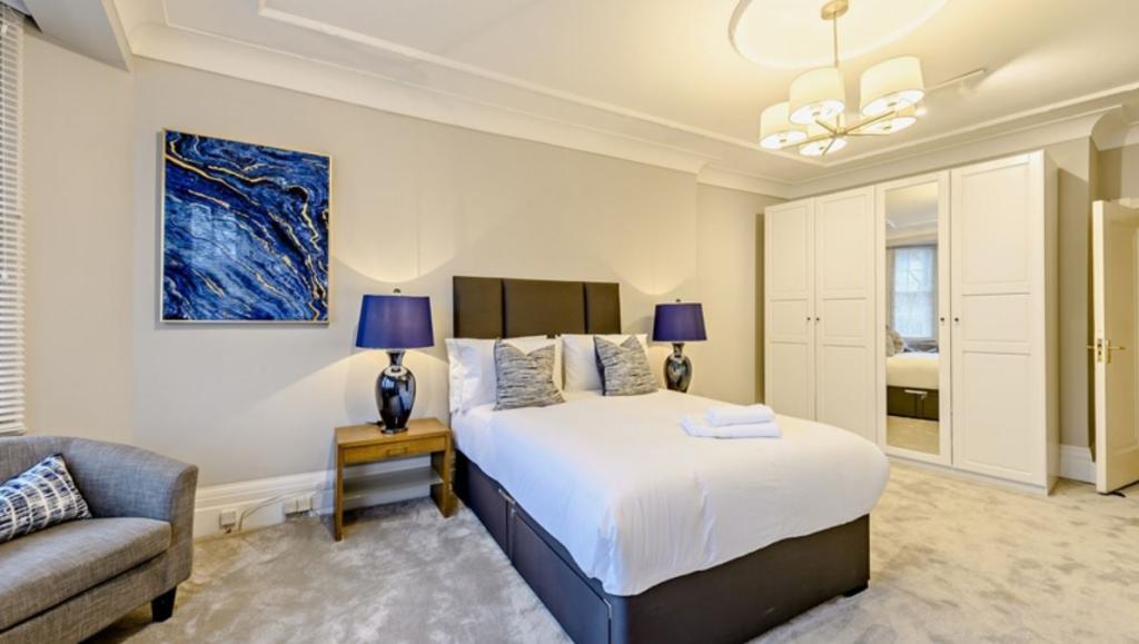 Strathmore-court-st-johns-wood-nw8