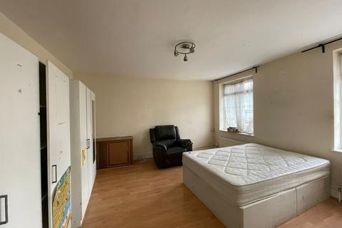 15 Rugby Avenue, Wembley, HA0 3DF