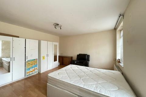 15 Rugby Avenue, Wembley, HA0 3DF