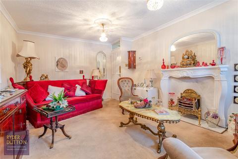 36 Duchess Park Close, Shaw, Oldham, OL2 7YN