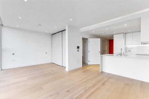 Studio to rent, Marsh Wall, London E14