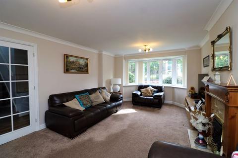 1 Hawley Close, Walsall, WS4 2JF