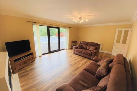 1 Ashmere Drive, Pont Nedd Fechan, Neath, SA11 5NX