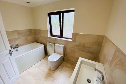 1 Ashmere Drive, Pont Nedd Fechan, Neath, SA11 5NX