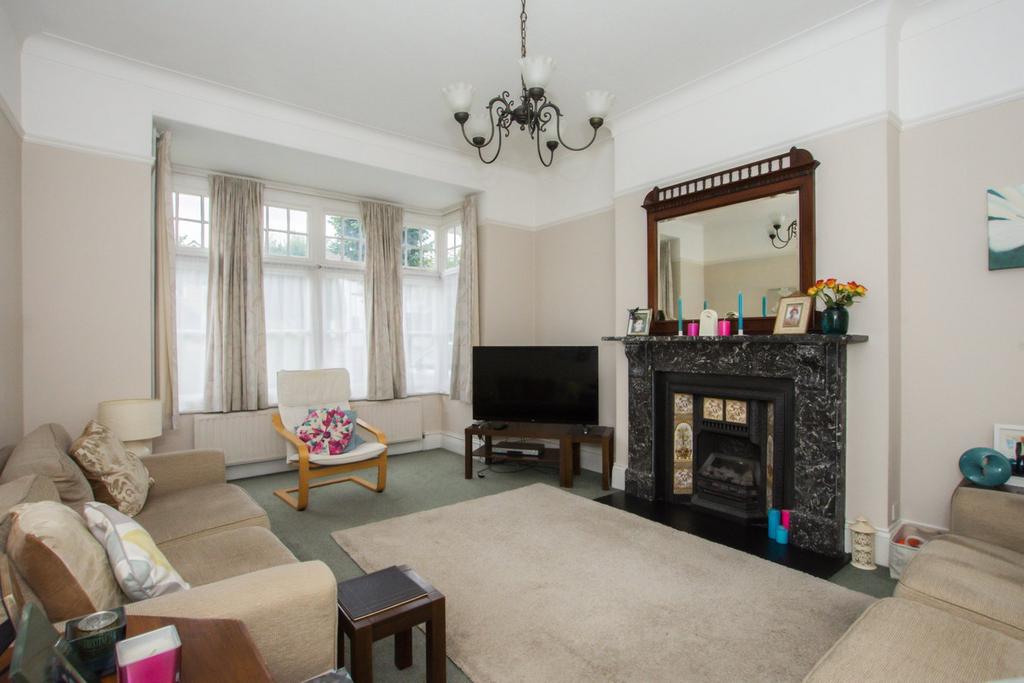 Crescent Road, Sidcup, DA15 4 bed detached house for sale £1,250,000