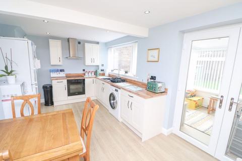 52 Beverley Drive, Blaydon-on-tyne, NE21 6HF