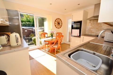 50 Chestnut Drive, Brixham, TQ5 0DD