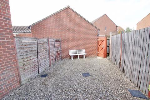 2 bedroom terraced house to rent, Taylors View, Trowbridge