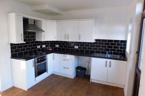113 Carr Bottom Avenue, Bradford, BD5 9BD