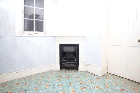 11 Eastbrook Place, Dover, CT16 1RP