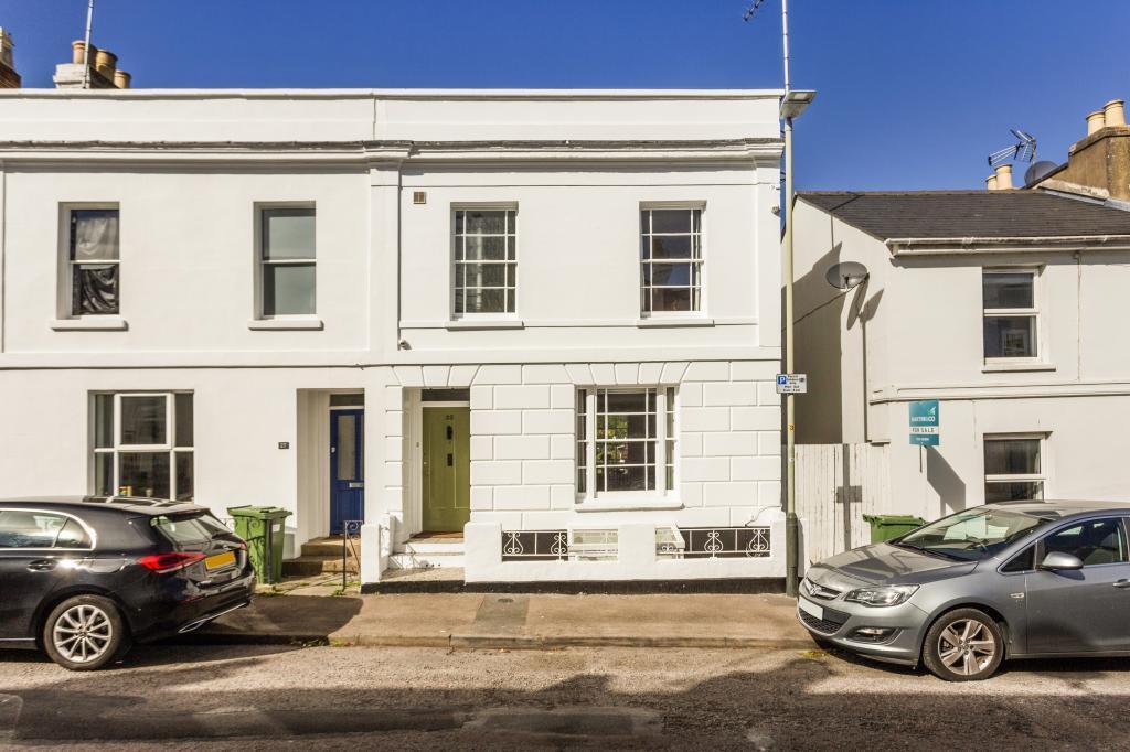 Great Western Terrace, Cheltenham 3 bed semidetached house £375,000