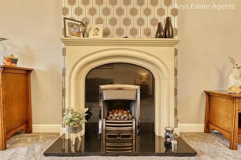 14 Caterham Place, Stoke-on-trent, ST3 7TJ