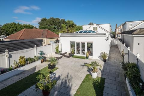 15 Chichester Road, Greenhithe, DA9 9JT