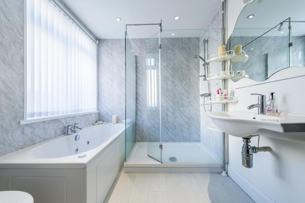 En-Suite Three