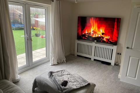 59 Binswood Close, Coventry, CV2 1HL